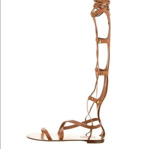 VALENTINO GARAVANI ROCKSTUD GLADIATOR SANDAL !!